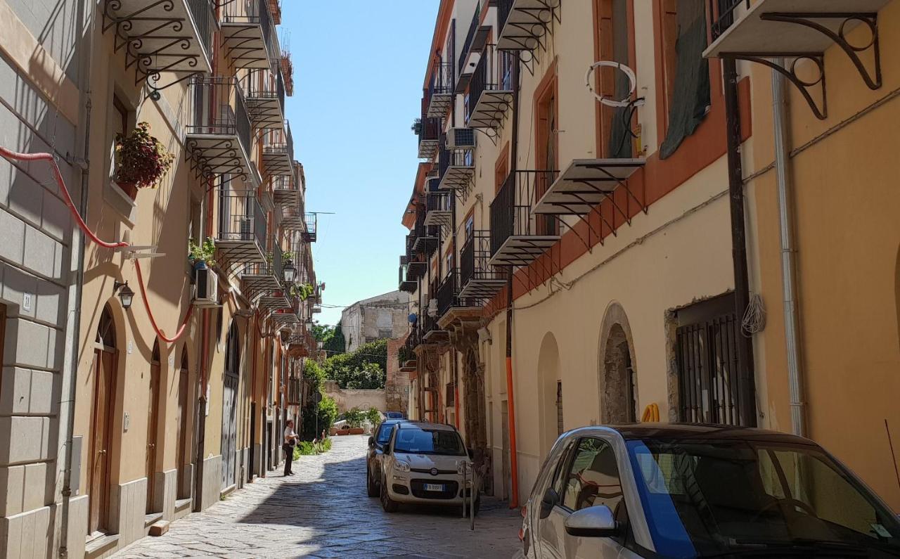 Ferienwohnung Casa Dei Lylium Palermo Exterior foto