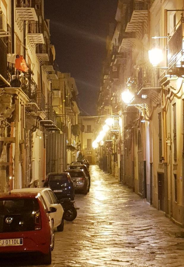 Ferienwohnung Casa Dei Lylium Palermo Exterior foto
