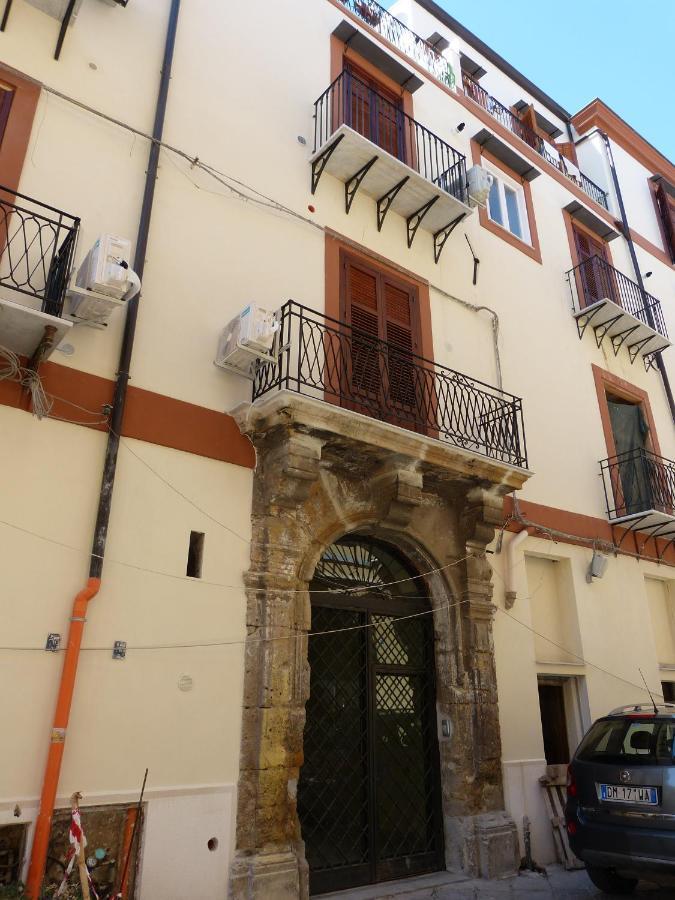 Ferienwohnung Casa Dei Lylium Palermo Exterior foto